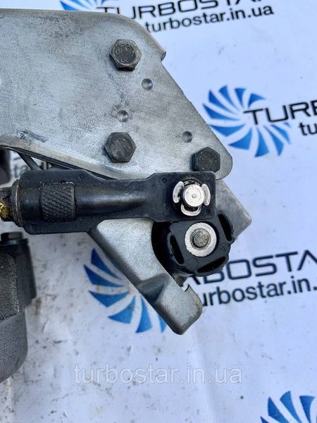 Турбина Мерседес E,G,M,S -Klasse 400 CD Bi-Turbo. 717384-1, 709720-1, 717384-2, 724496-2, 724496-3 717384-1 фото