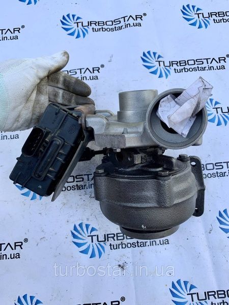 Турбина Мерседес E,G,M,S -Klasse 400 CD Bi-Turbo. 717384-1, 709720-1, 717384-2, 724496-2, 724496-3 717384-1 фото