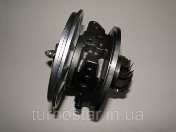Картридж турбіни Toyota Landcruiser D-4D/Hilux. Мотор 2.5 D. 17201-0L040, 17201-30100, 17201-30101, 17201-30160 CT-VNT фото