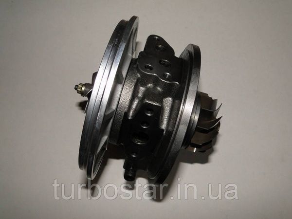 Картридж турбіни Toyota Landcruiser D-4D/Hilux. Мотор 2.5 D. 17201-0L040, 17201-30100, 17201-30101, 17201-30160 CT-VNT фото